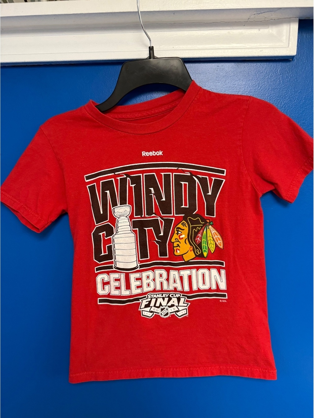 Chicago Blackhawks Reebok Y (s) 2015 Stanley Cup Champions Roster T-Shirt Red